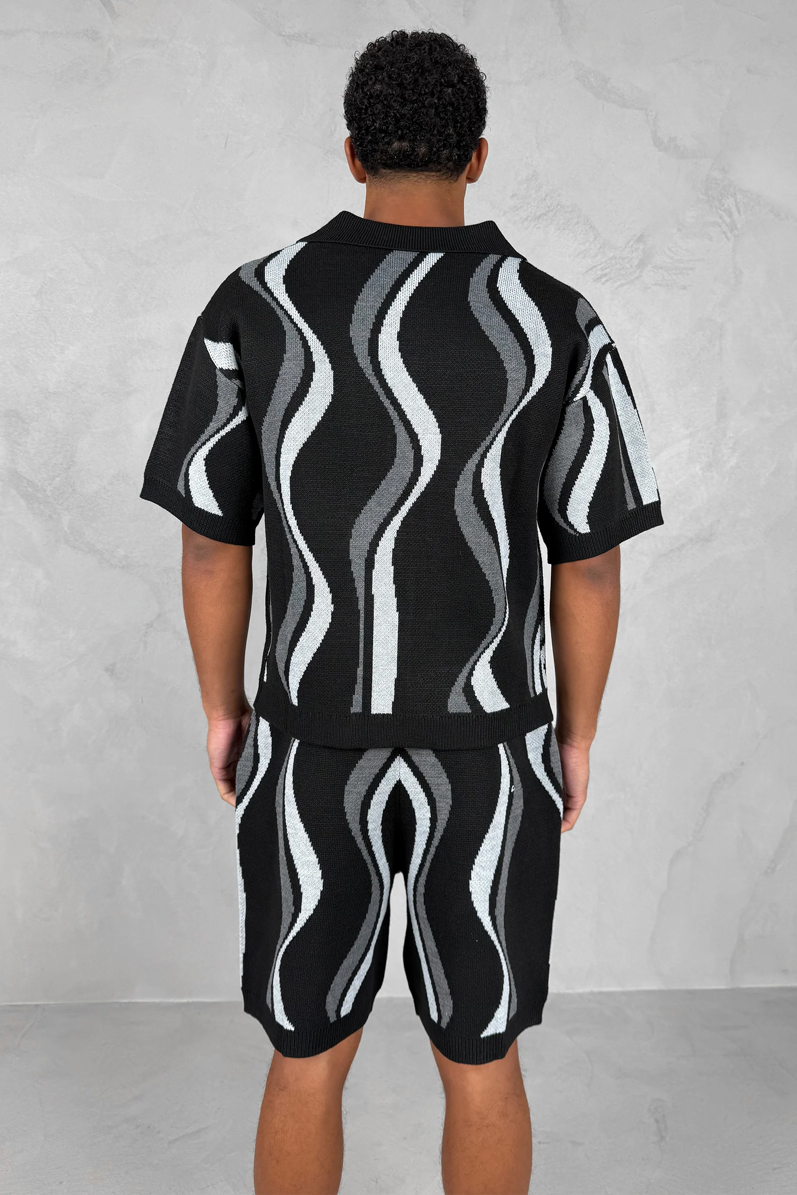 Boxy Flow Knitted Shirt - Black - Image 6