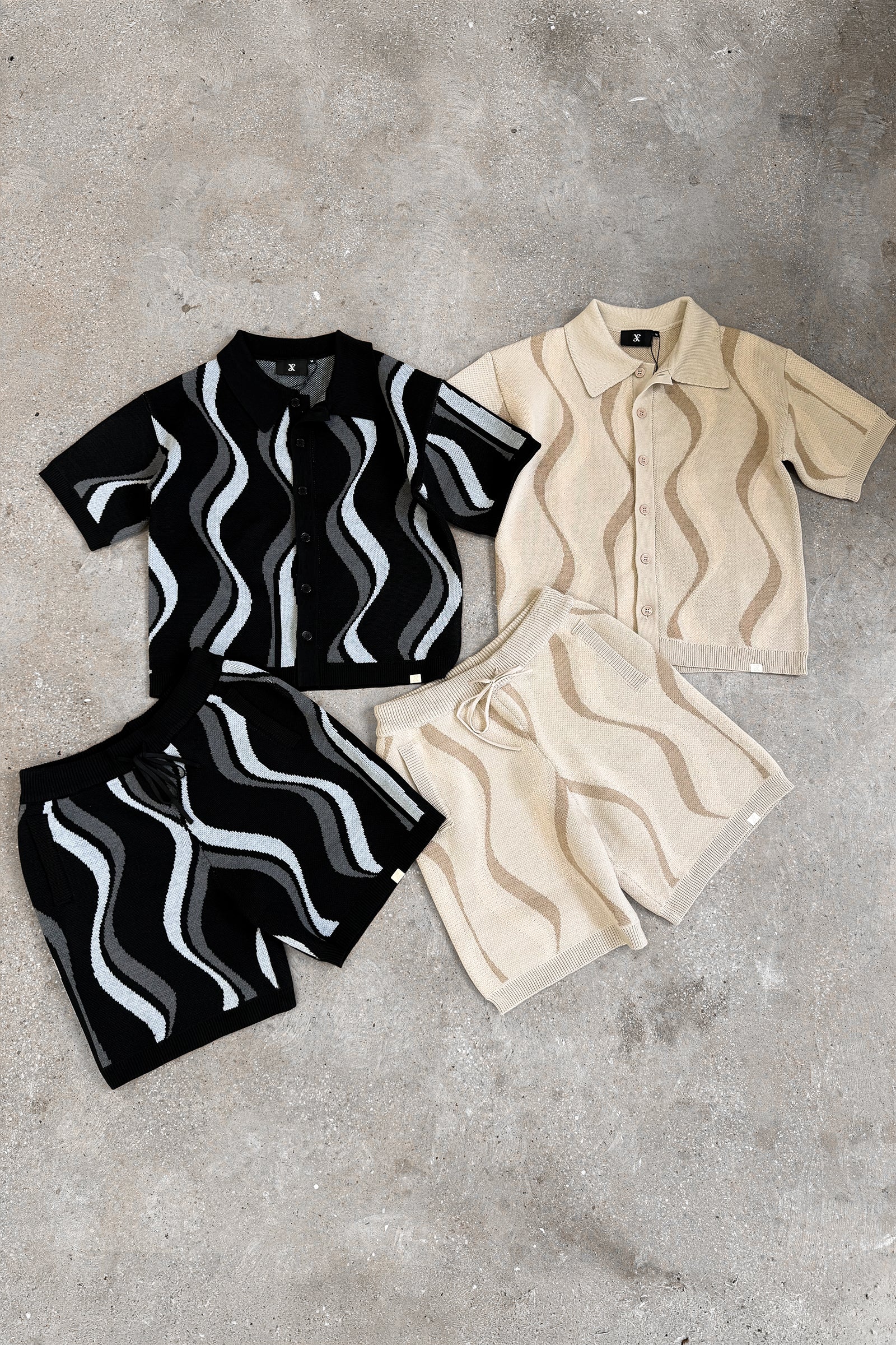 Boxy Flow Knitted Shirt - Black - Image 7