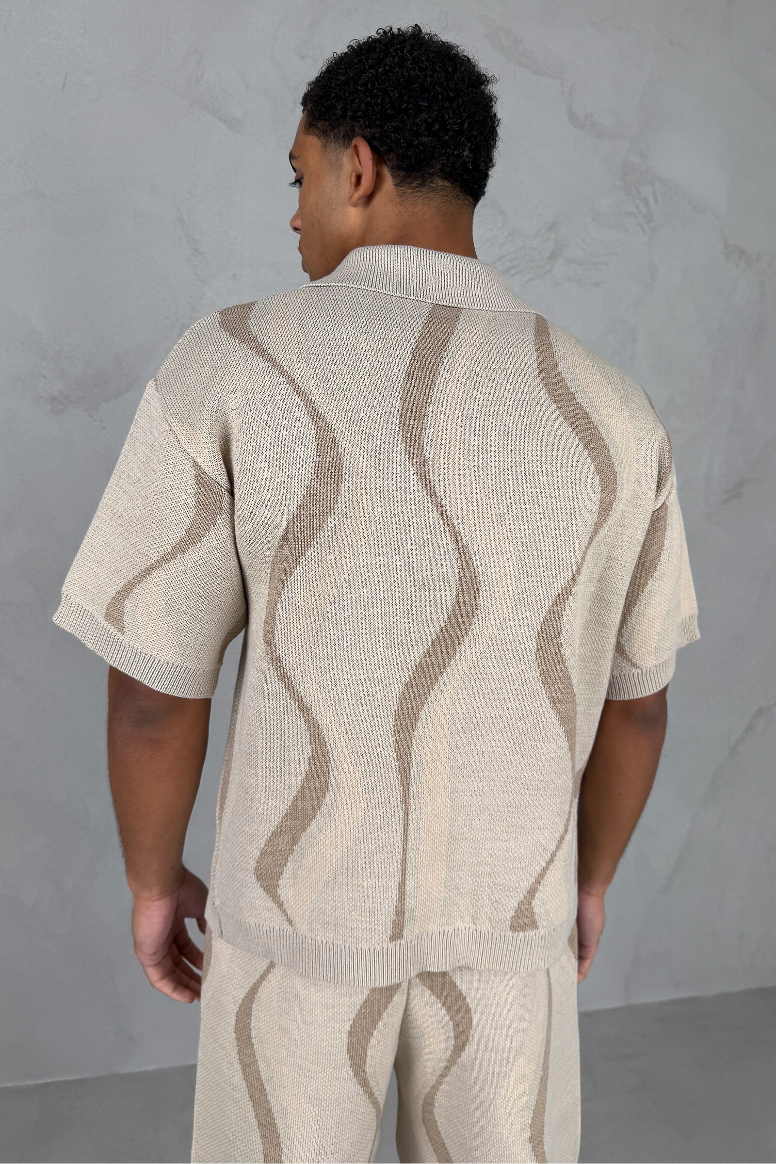 Boxy Flow Knitted Shirt - Off White - Image 13