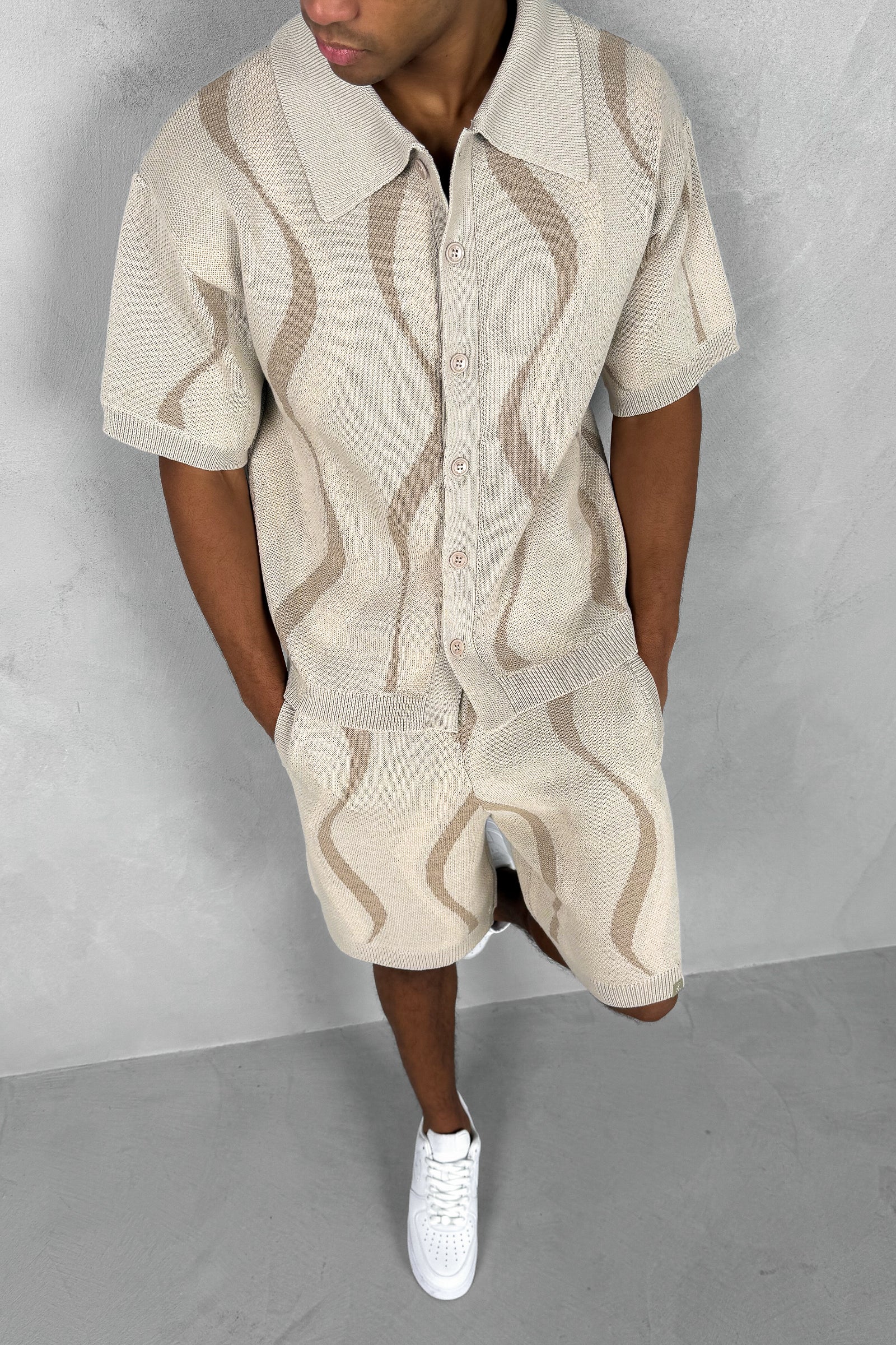 Boxy Flow Knitted Shirt - Off White - Image 4