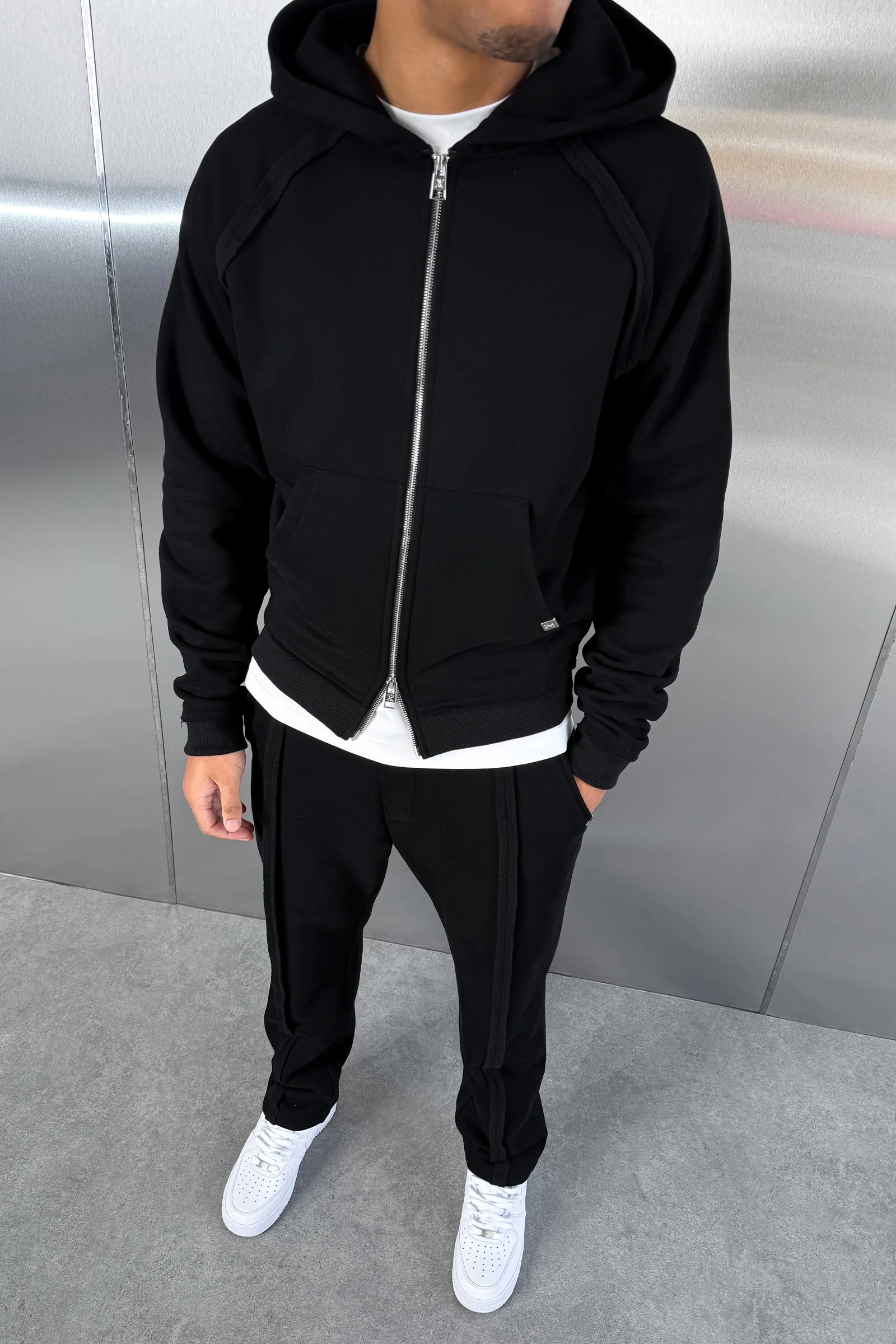 Boxy Raw-Seam Hoodie - Black - Image 3