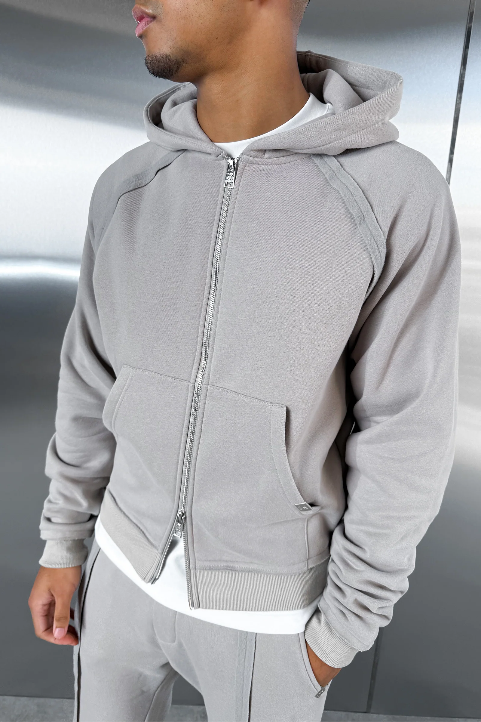 Boxy Raw-Seam Hoodie - Grey - Image 4