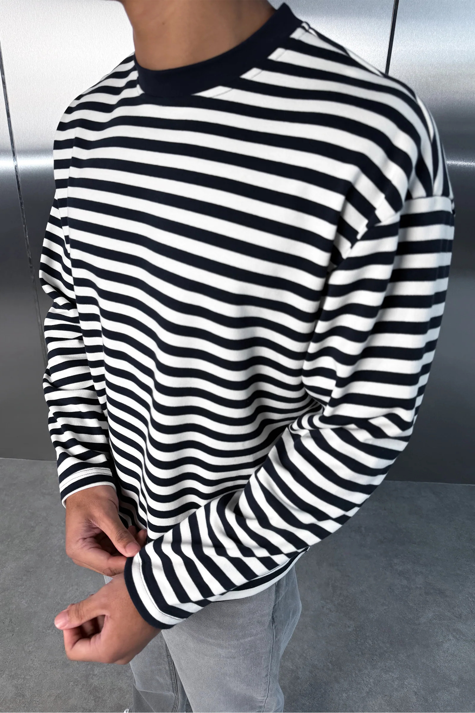 Boxy Striped Long Sleeve T-Shirt - Navy - Image 3