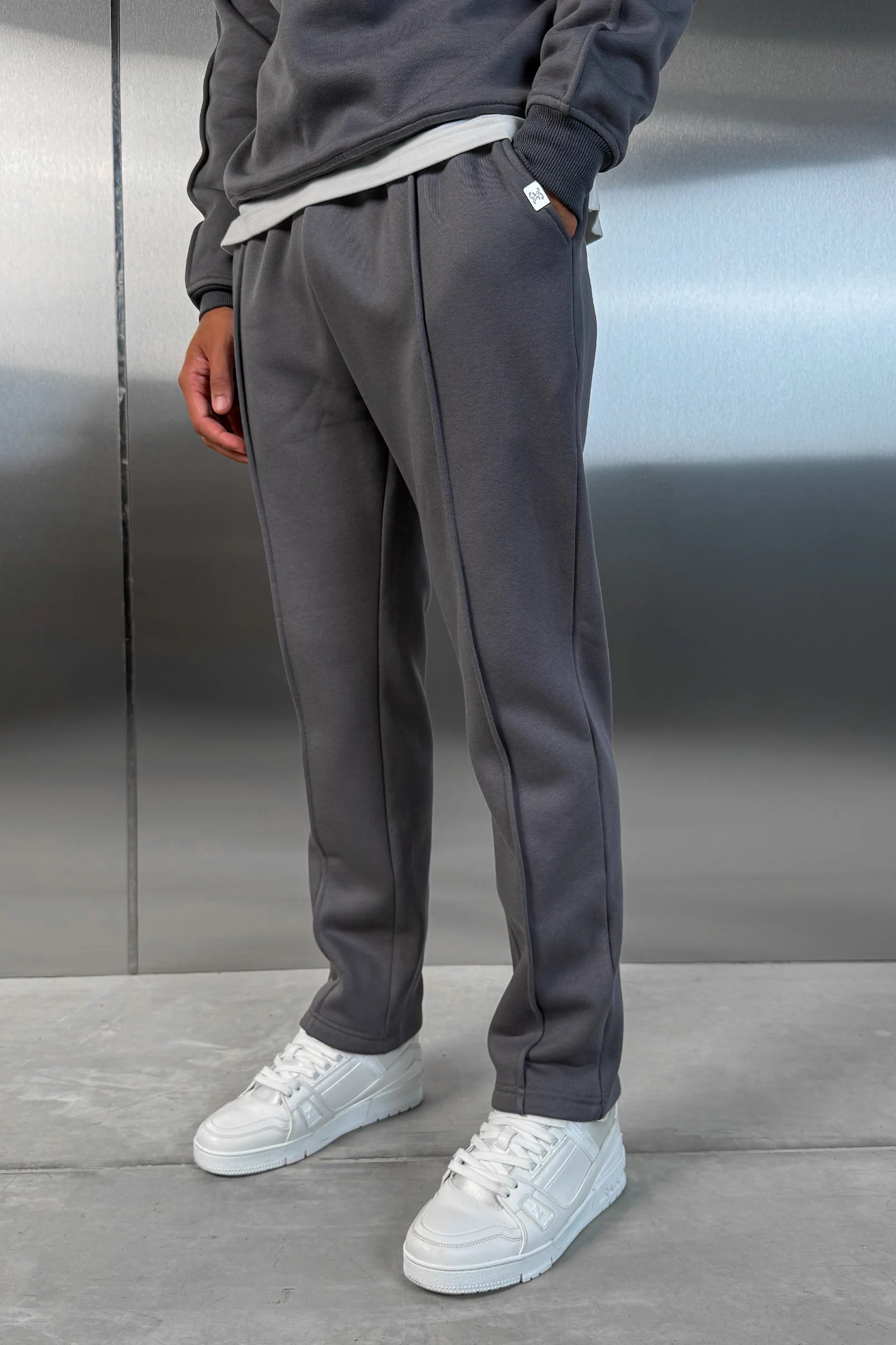 Relaxed Pintuck Joggers - Charcoal - Image 4