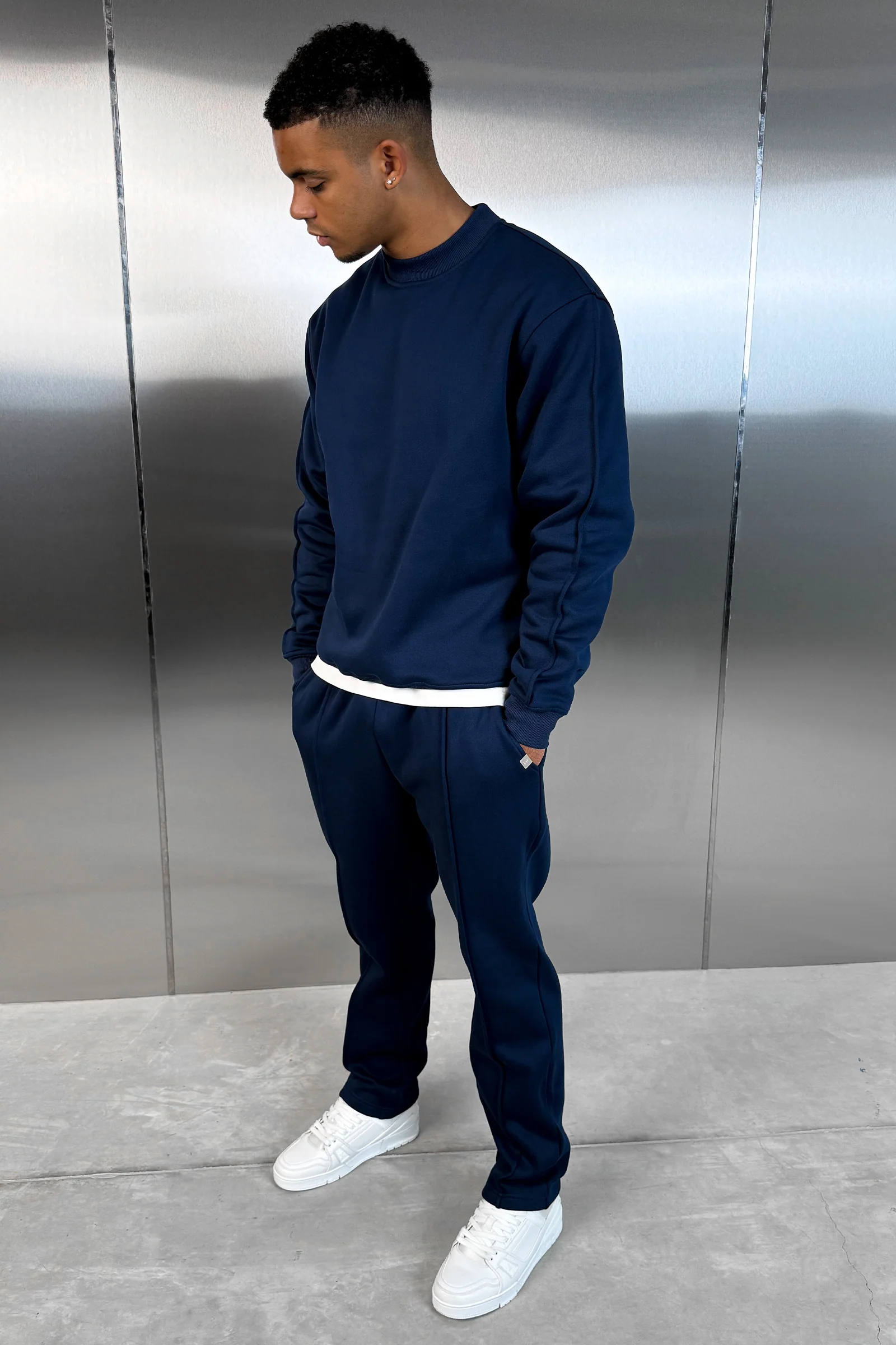 Relaxed Pintuck Joggers - Navy - Image 5