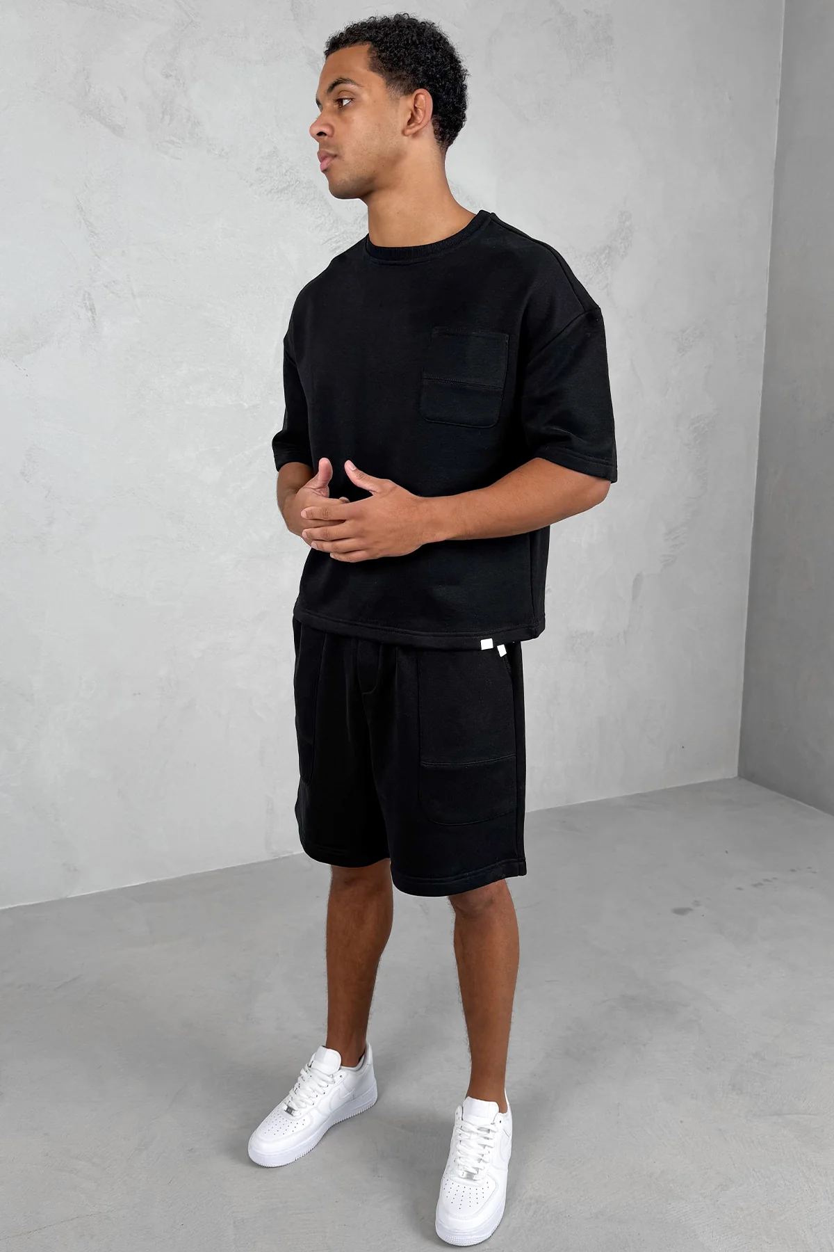 Carpenter Boxy T-Shirt - Black - Image 2