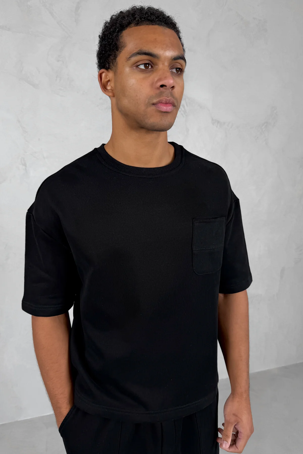 Carpenter Boxy T-Shirt - Black - Image 4