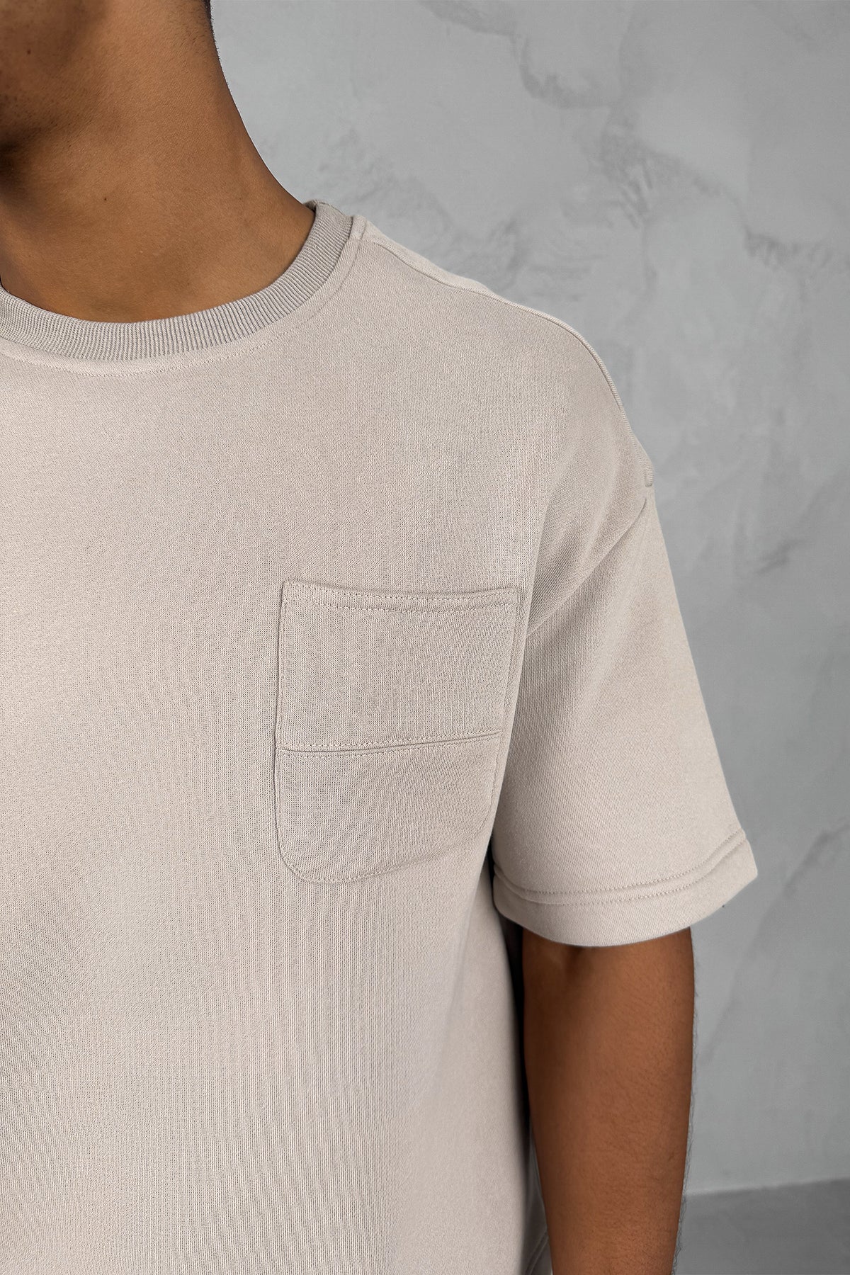 Carpenter Boxy T-Shirt - Grey - Image 6