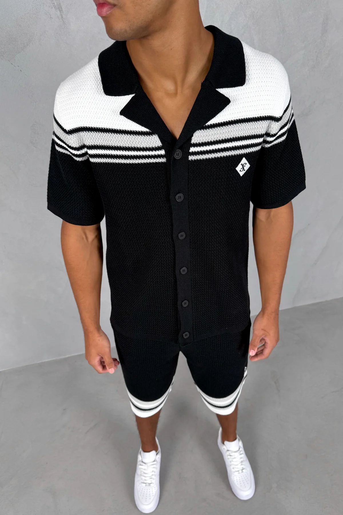 Colour Block Boxy Knit Shirt - Black/White - Image 2