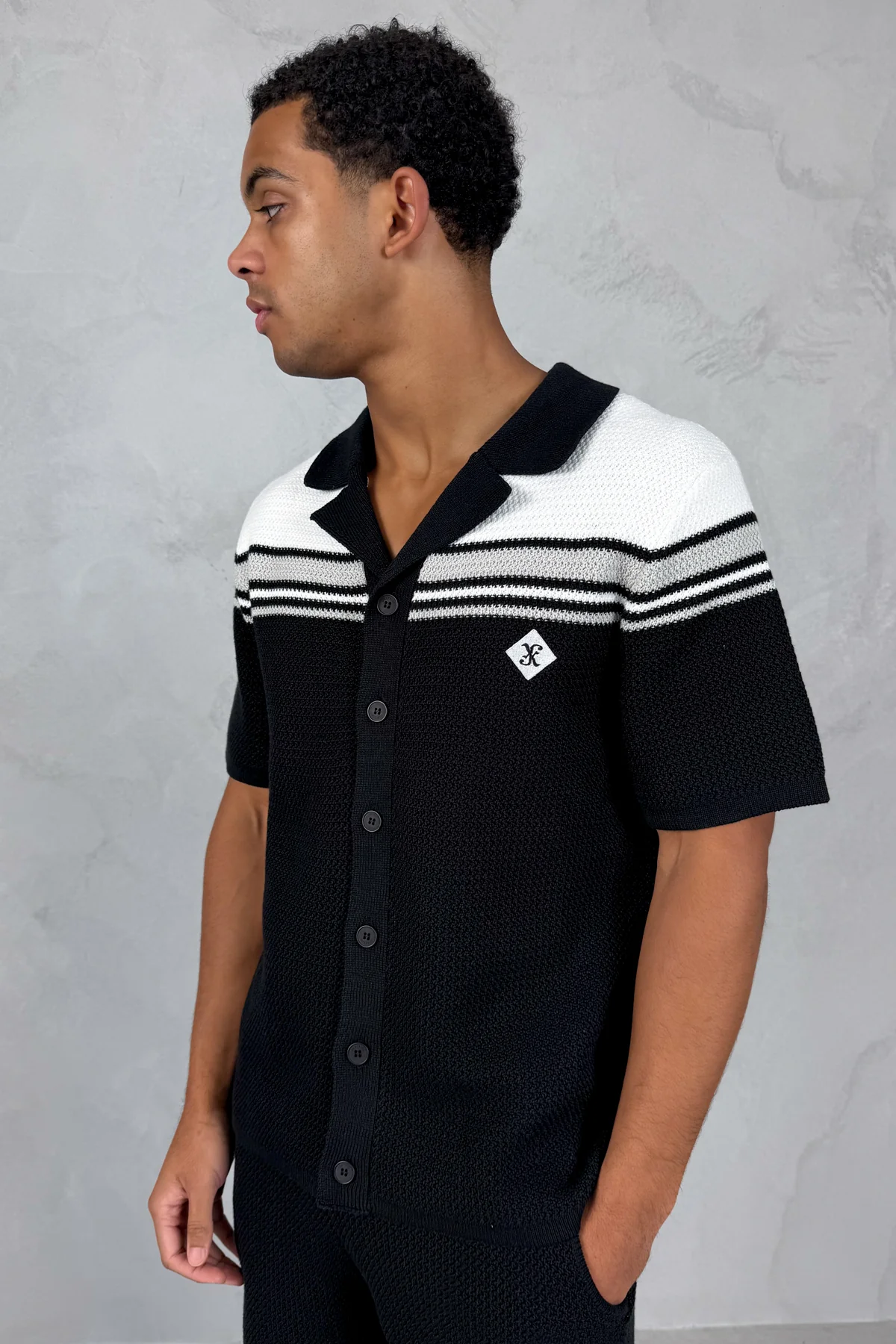 Colour Block Boxy Knit Shirt - Black/White - Image 7