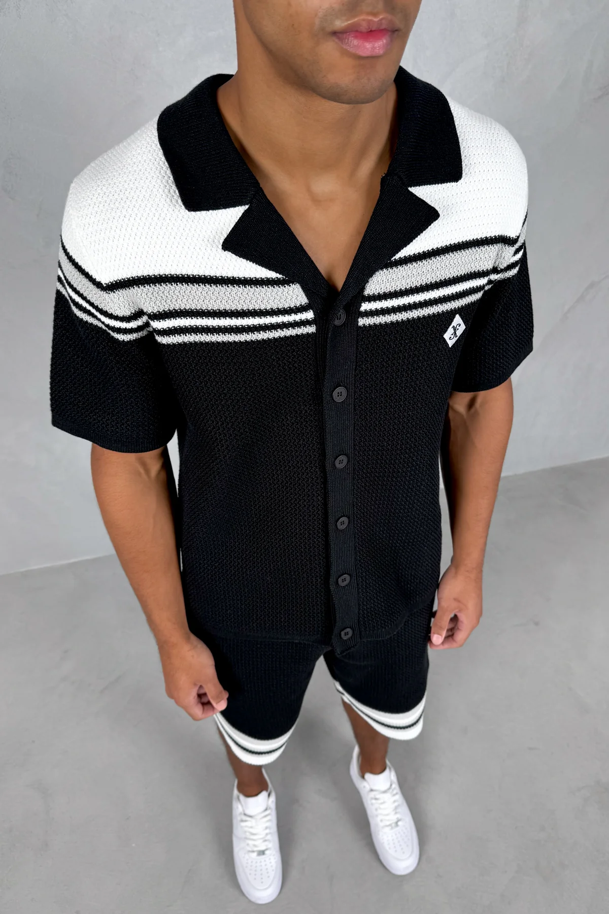 Colour Block Boxy Knit Shirt - Black/White - Image 8