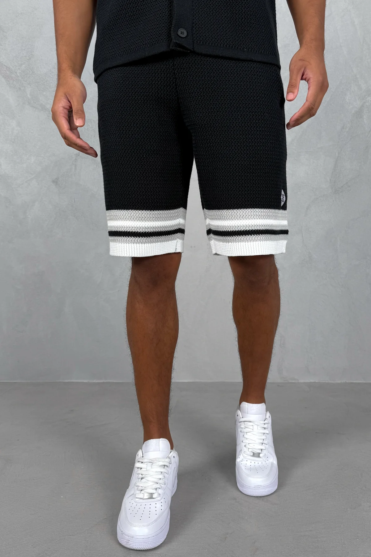 Colour Block Knit Shorts - Black/White - Image 3