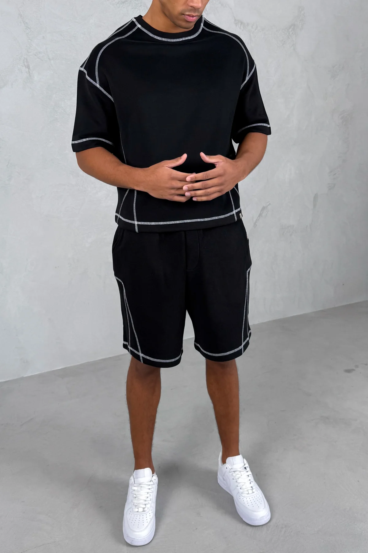 Contrast Stitch Baggy Shorts - Black - Image 2