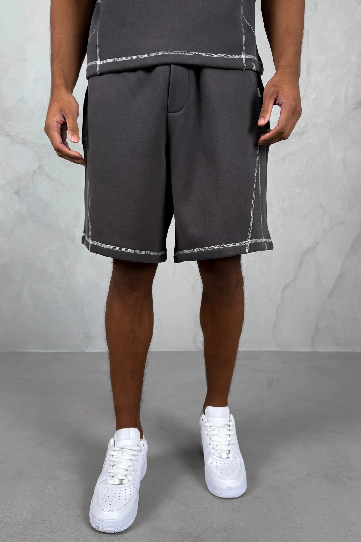 Contrast Stitch Baggy Shorts - Charcoal - Image 4