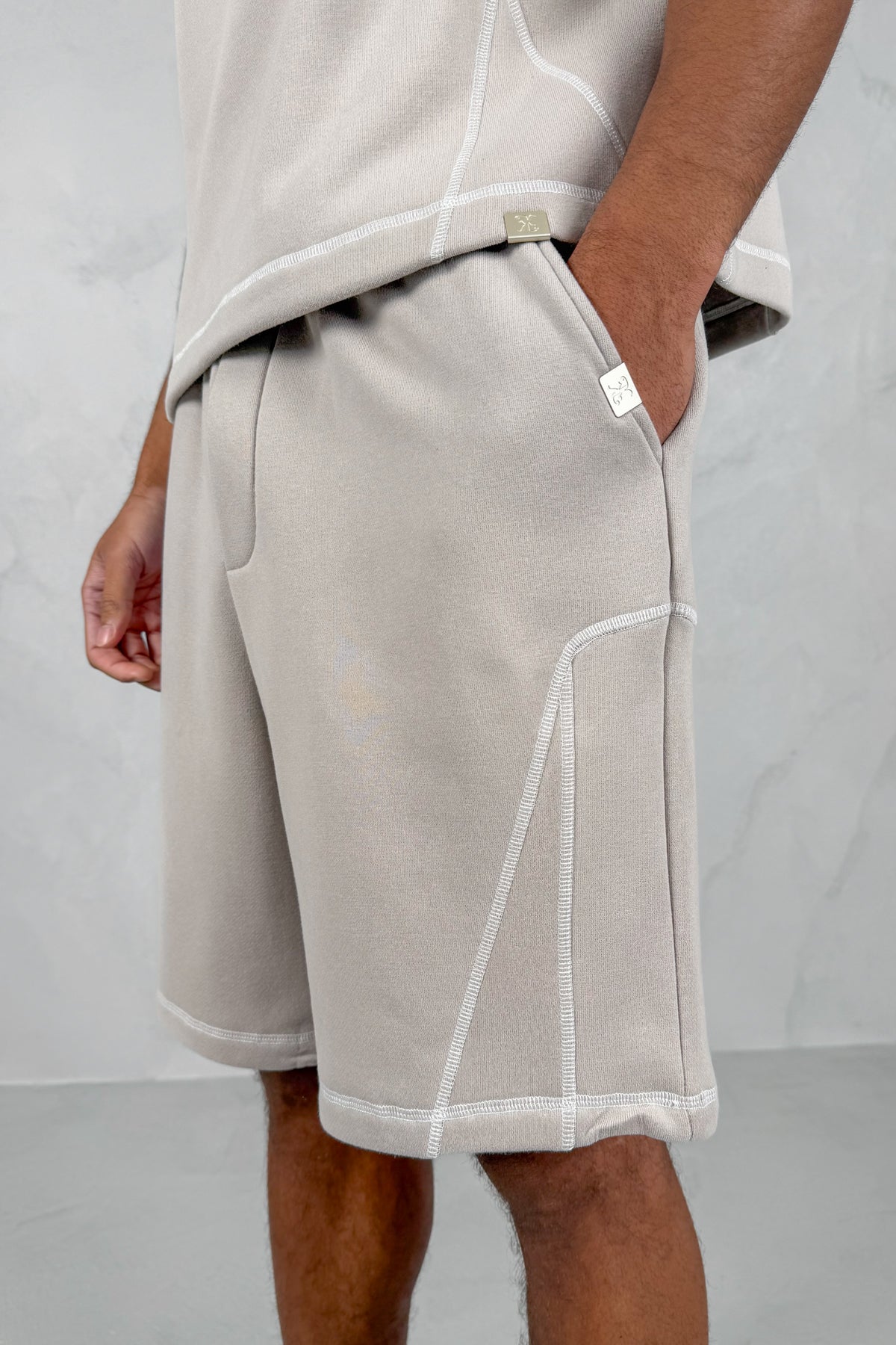 Contrast Stitch Baggy Shorts - Grey - Image 3