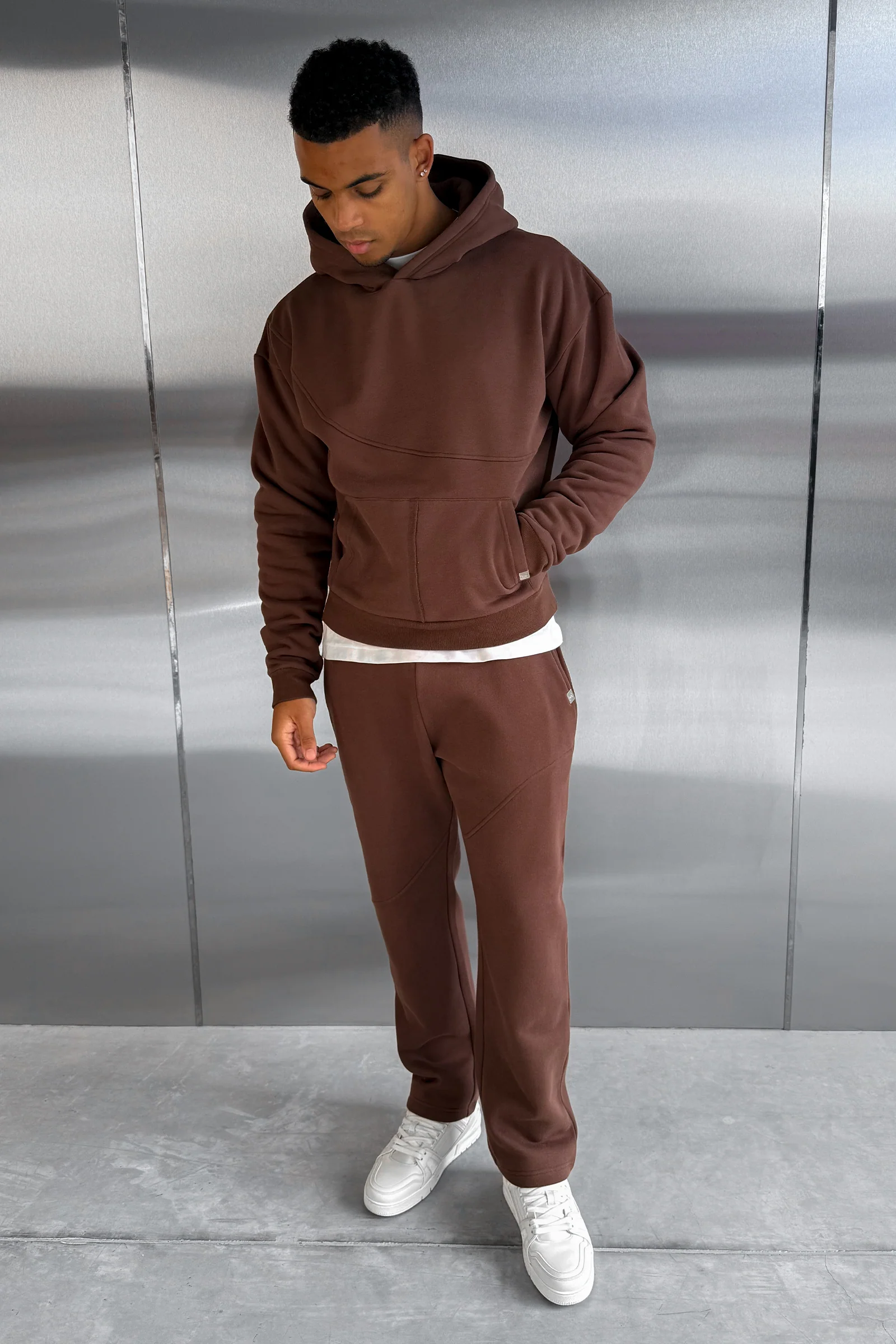 Curve Seam Straight Leg Jogger - Mocha - Image 3