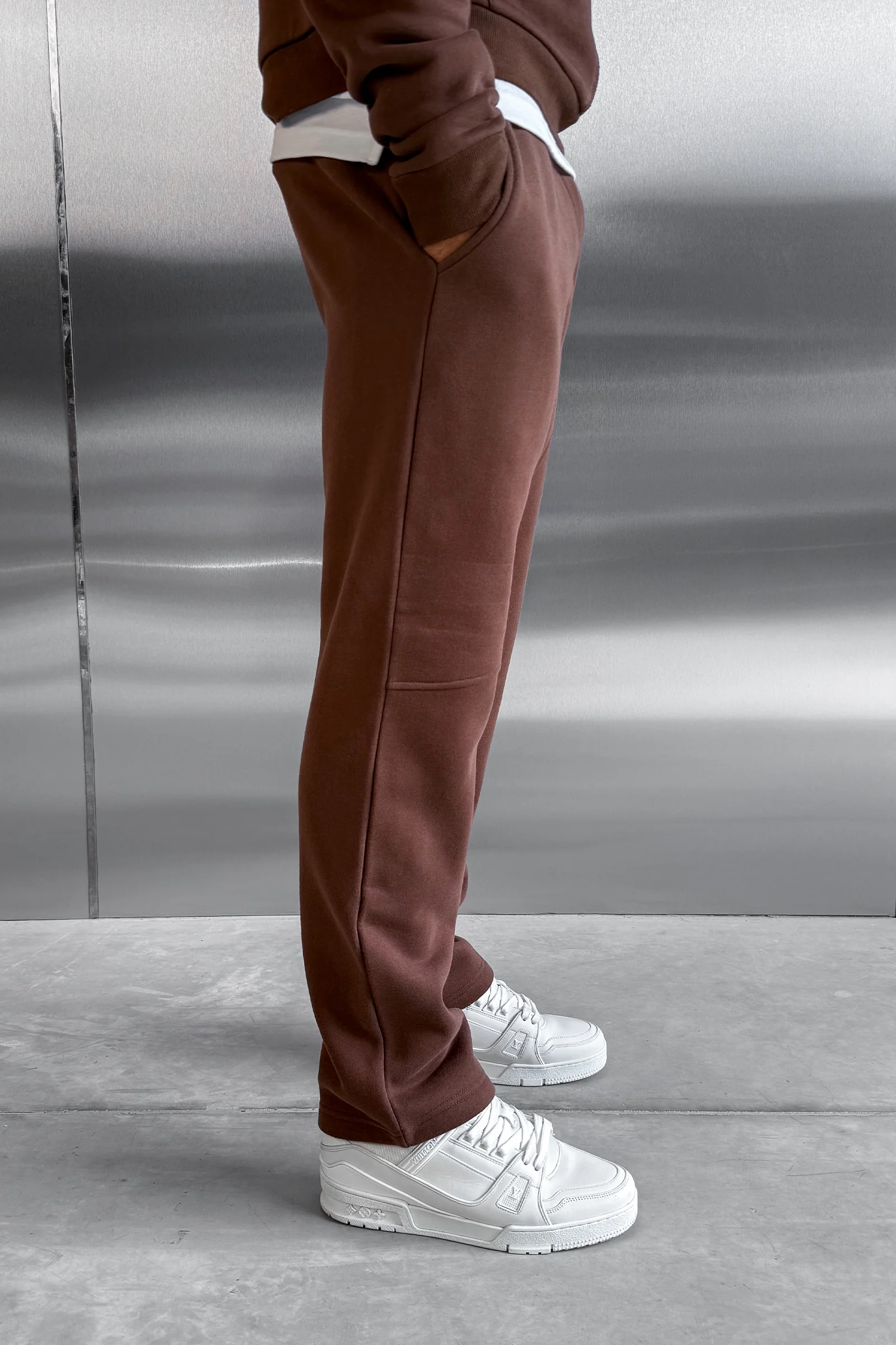 Curve Seam Straight Leg Jogger - Mocha - Image 7