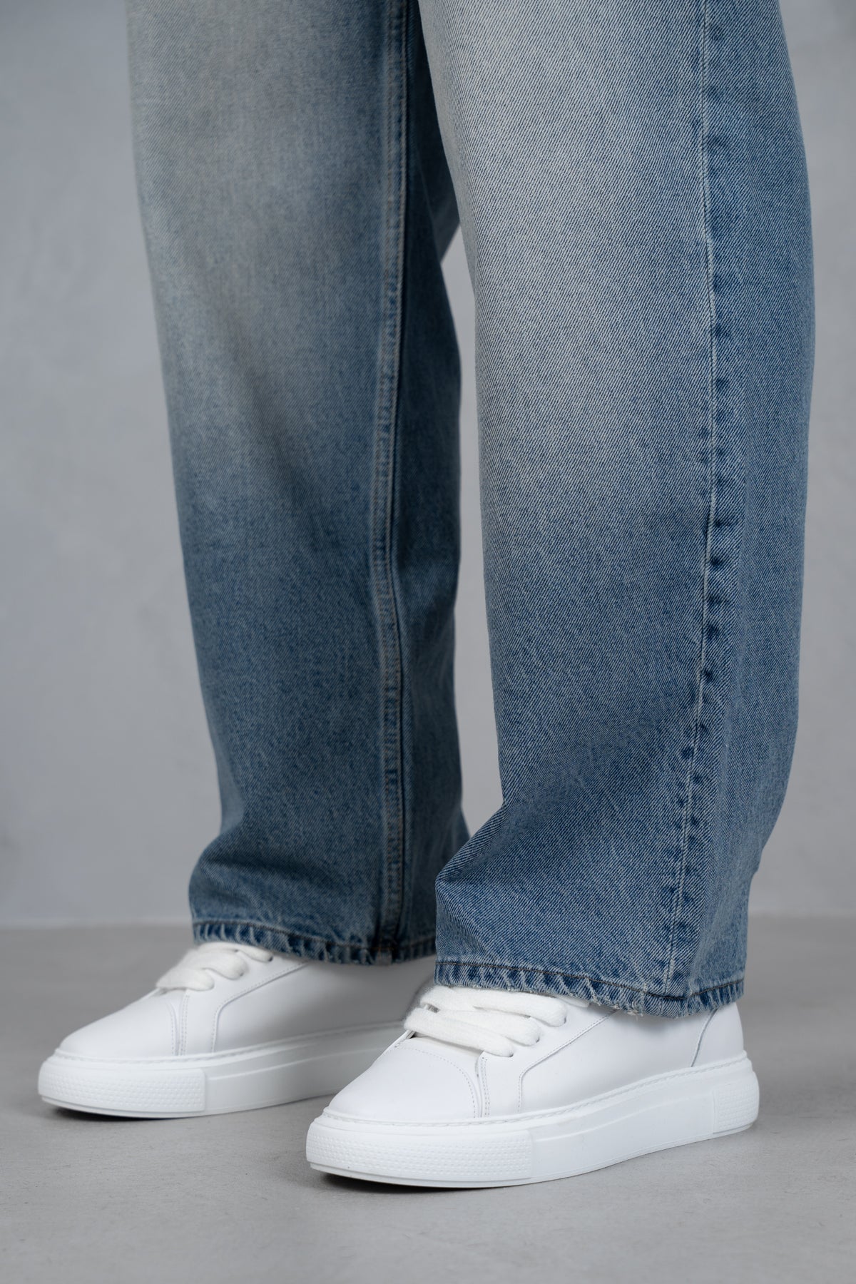 Straight Leg Washed Denim - Blue - Image 9
