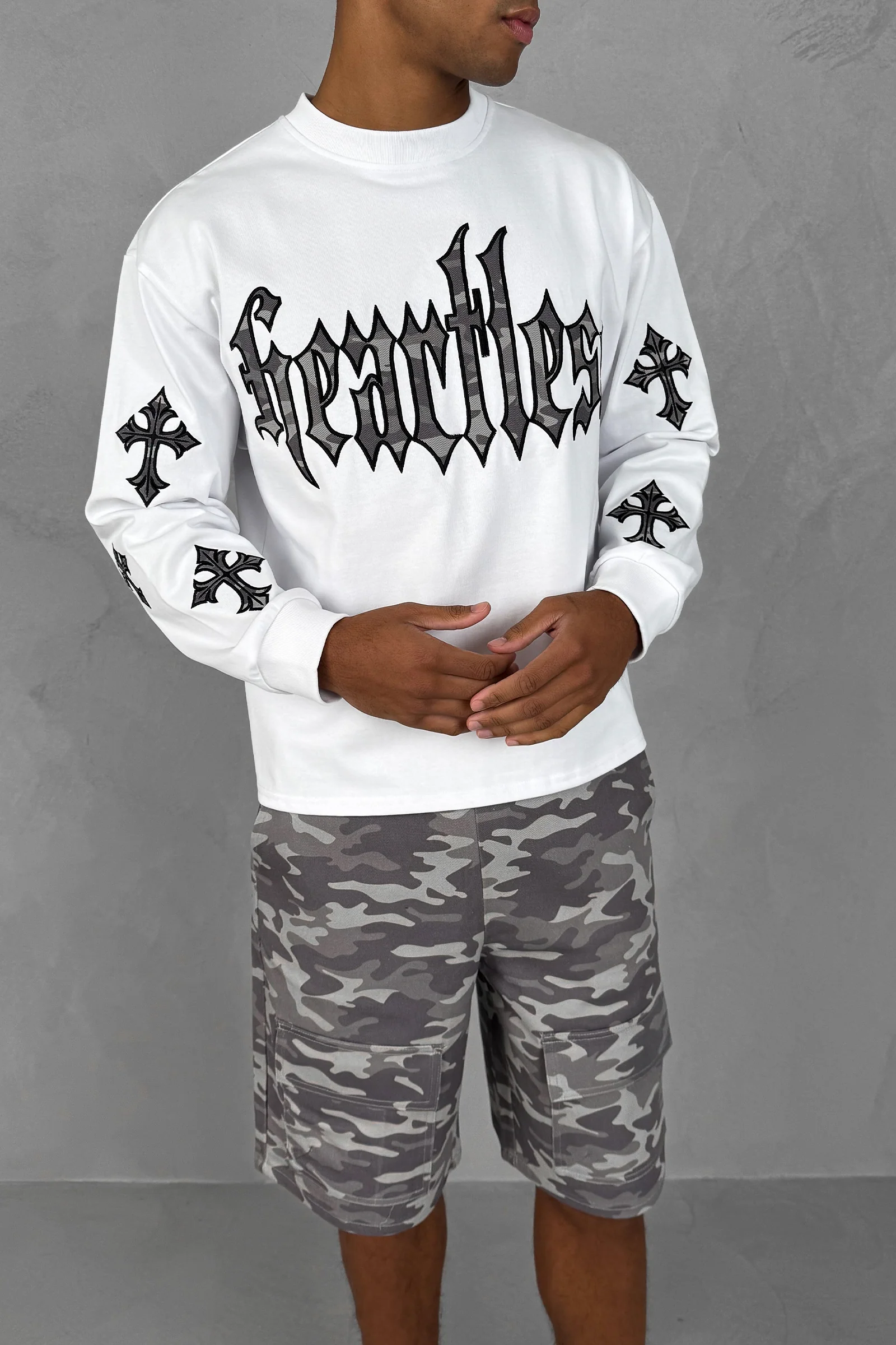 Heartless Boxy Long Sleeve Camo T-Shirt - White - Image 10