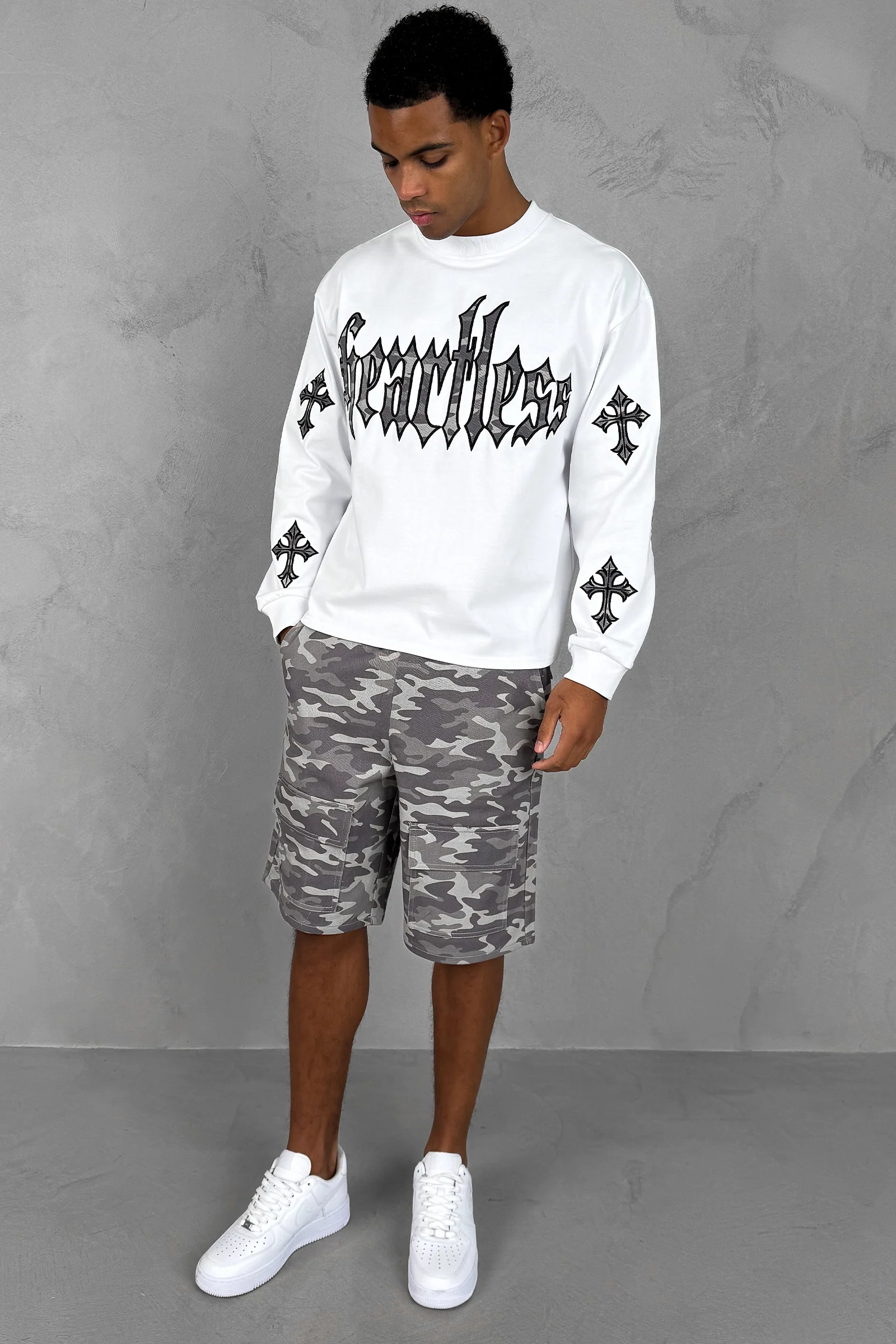 Heartless Boxy Long Sleeve Camo T-Shirt - White - Image 5