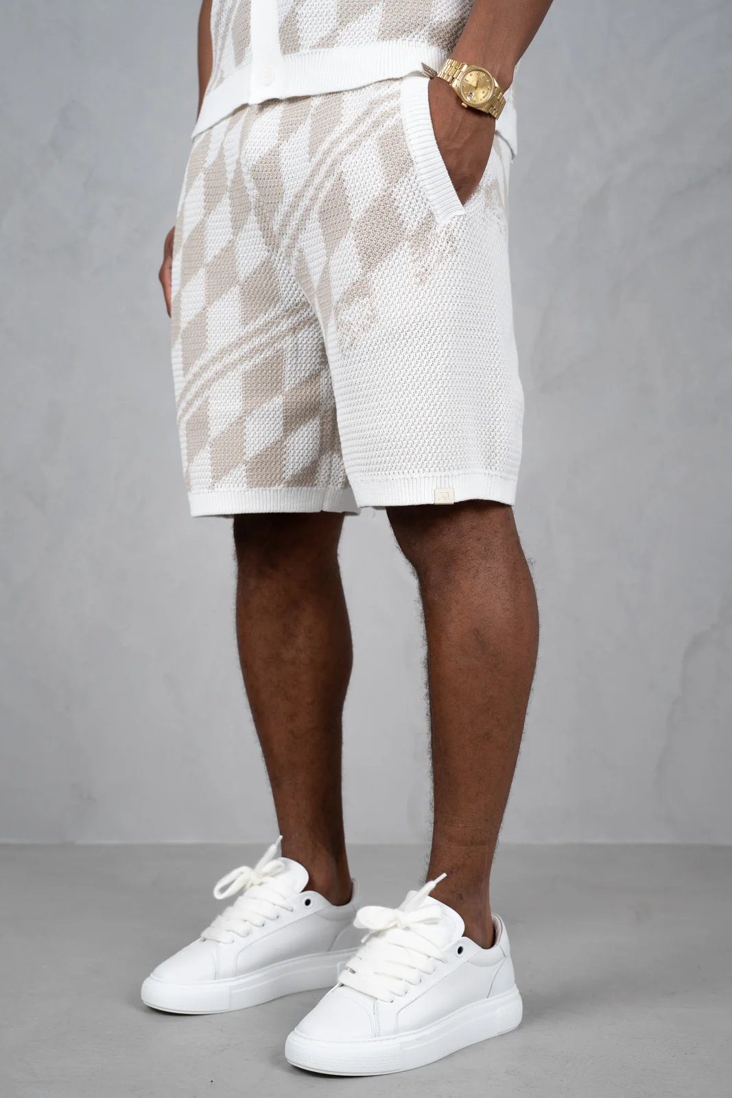Knitted Checked Shorts - Taupe - Image 7