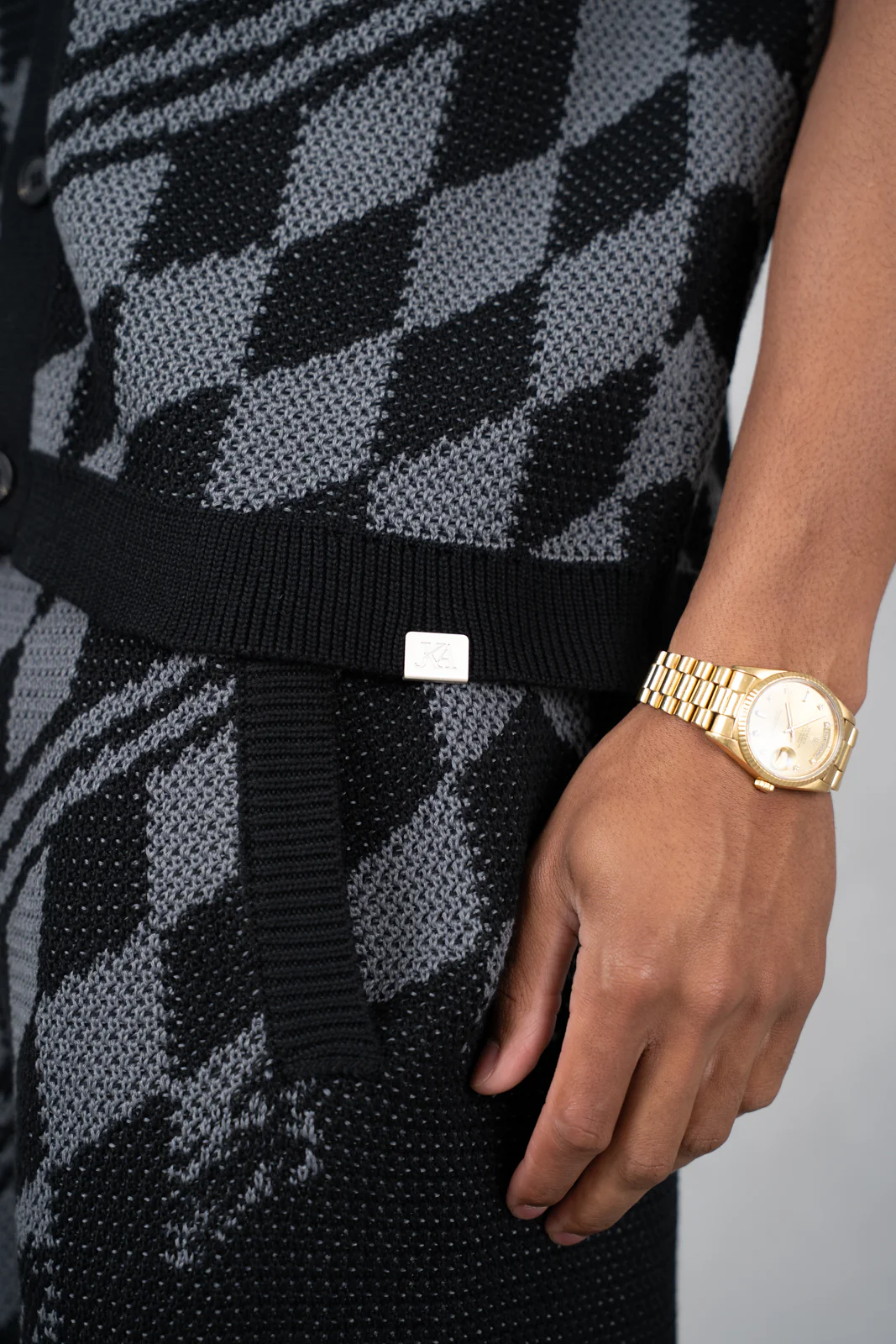 Boxy Checked Knitted Shirt - Black/Charcoal - Image 7