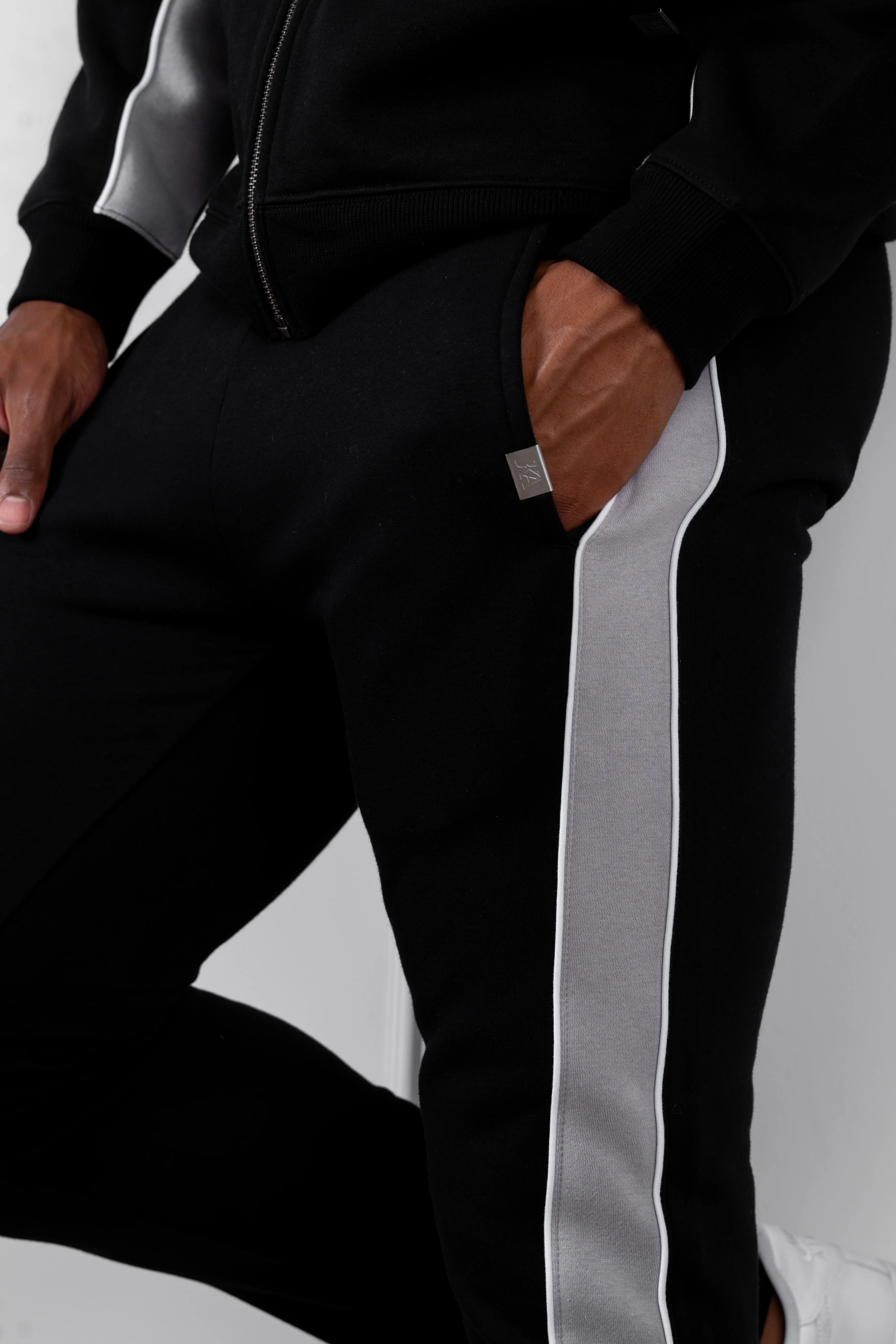 Panelled Straight Leg Jogger - Black - Image 4