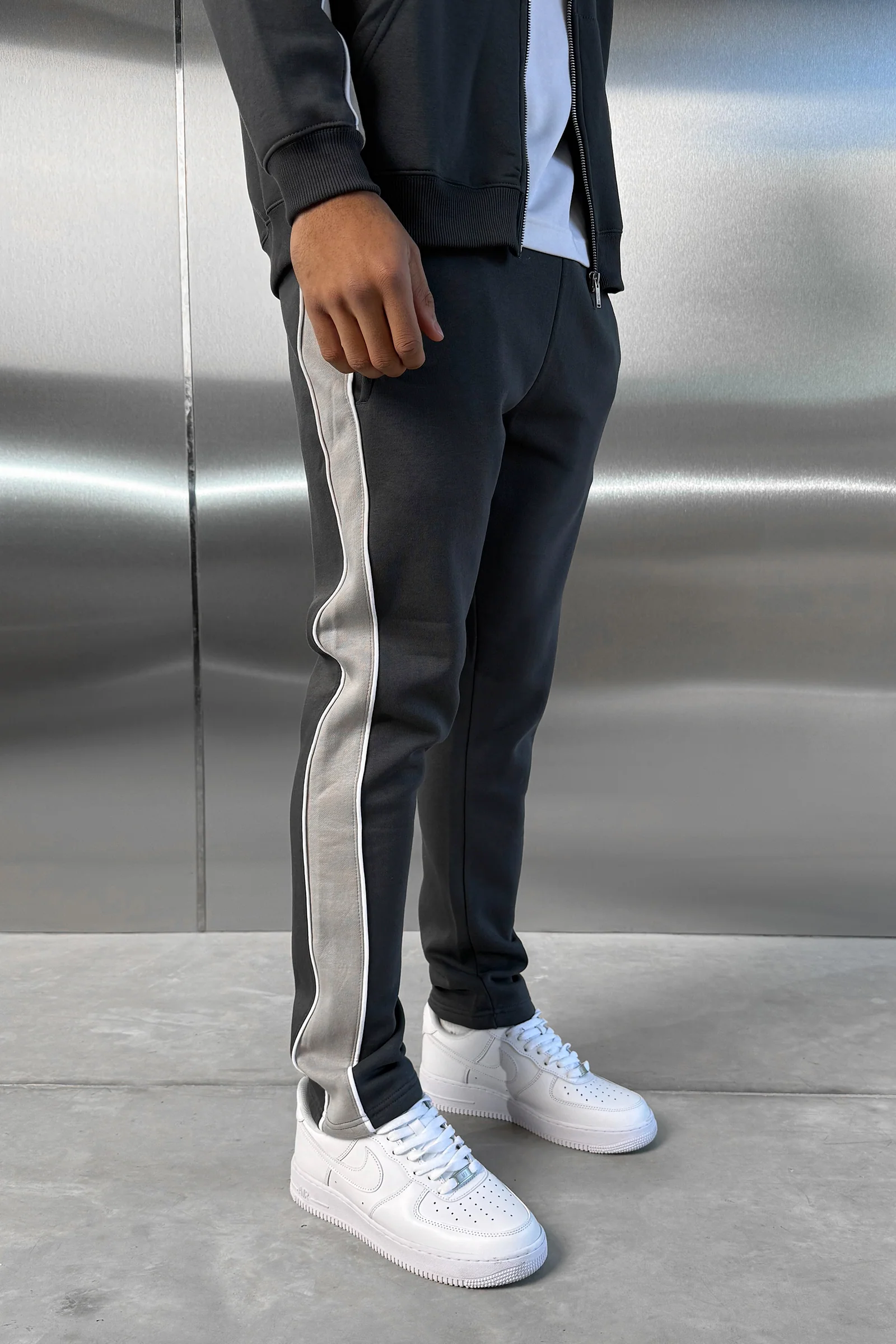 Panelled Straight Leg Jogger - Charcoal - Image 6