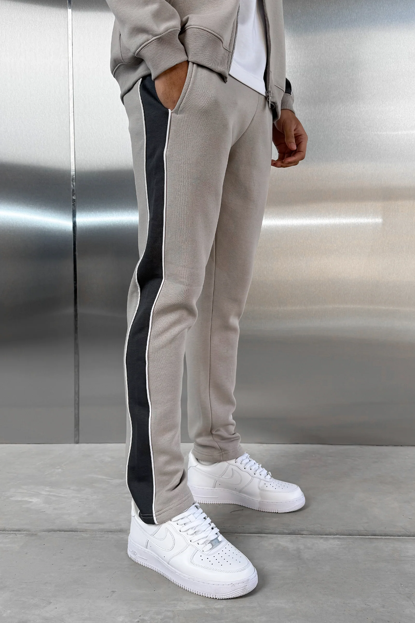 Panelled Straight Leg Jogger - Grey - Image 2