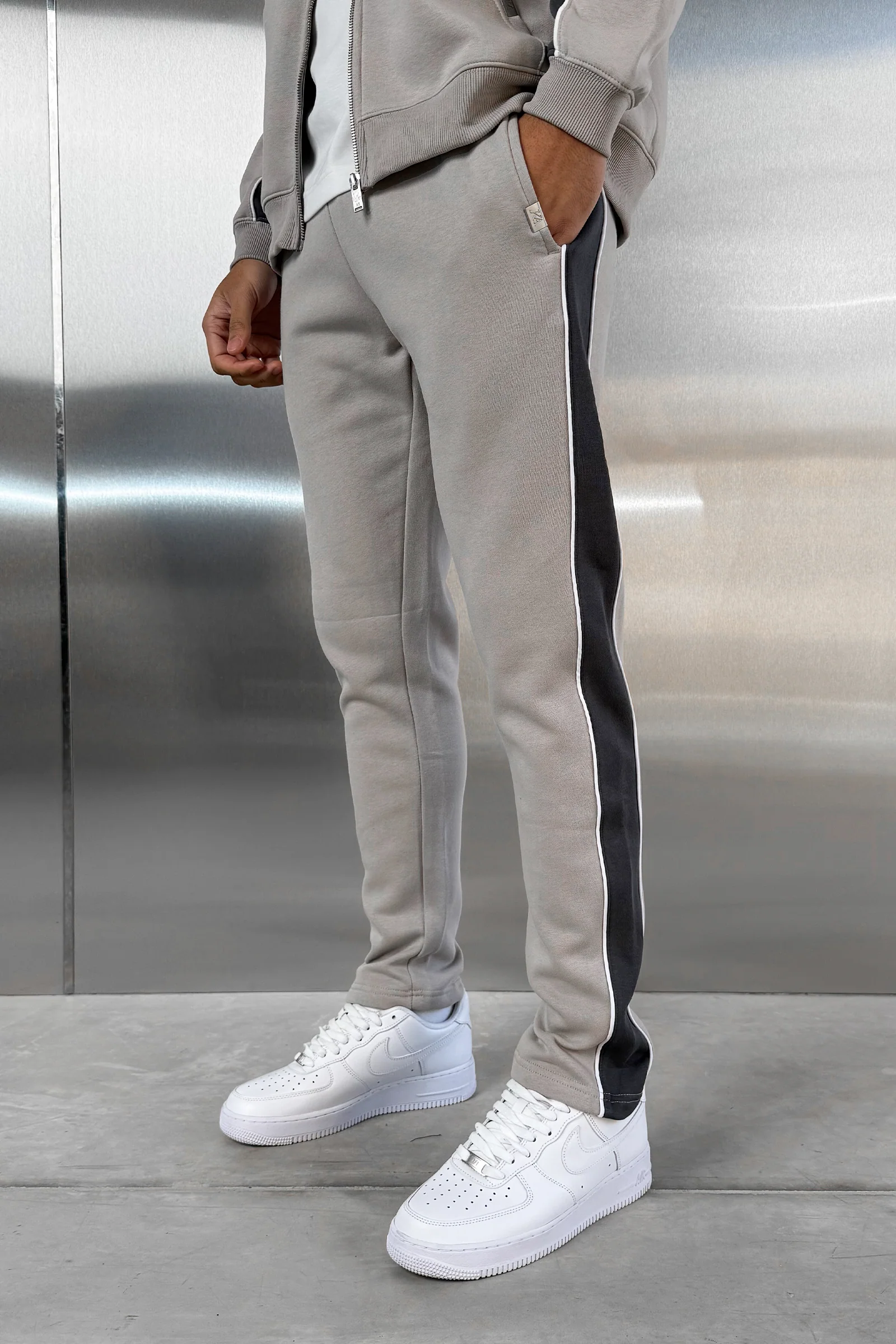 Panelled Straight Leg Jogger - Grey - Image 9