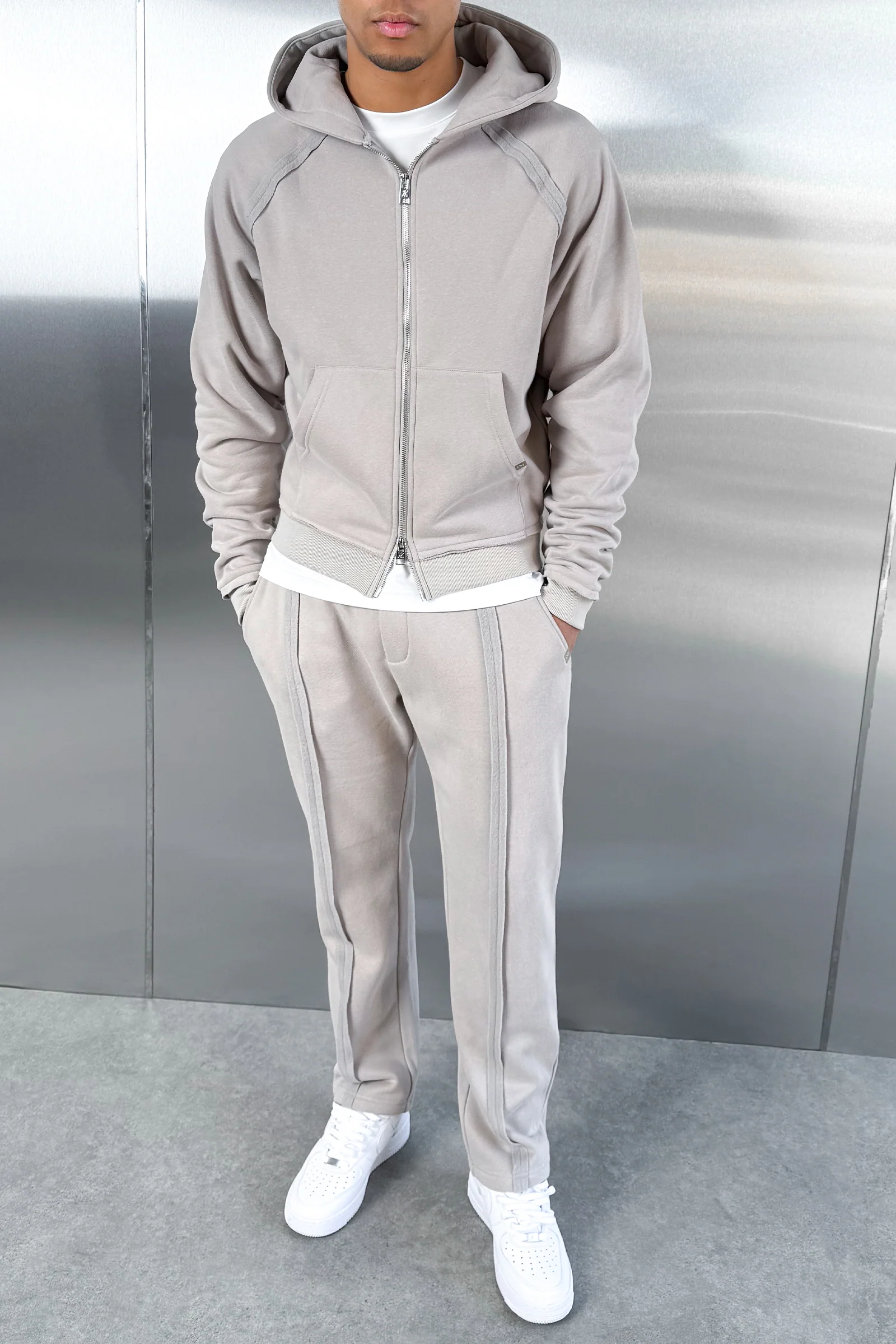 Raw-Seam Straight Leg Jogger - Grey - Image 5