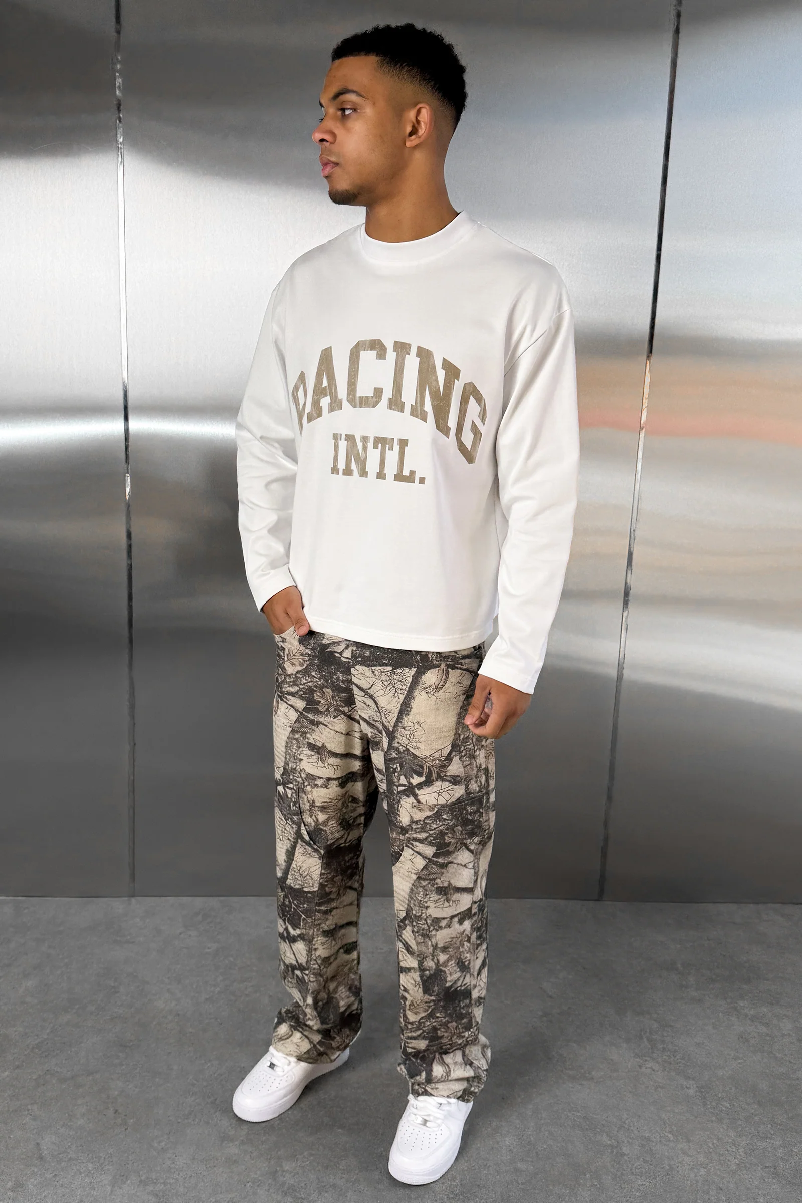 Real Tree Carpenter Denim - Tan Camo - Image 5
