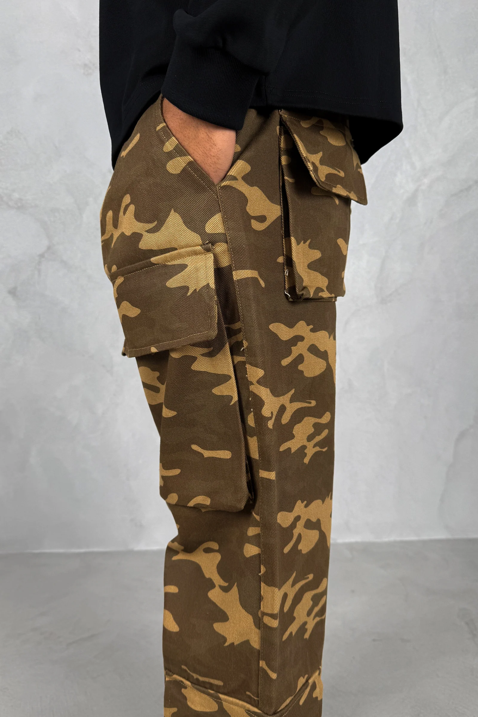 Relaxed Camo Denim Cargo Pant - Sand Camo - Image 7